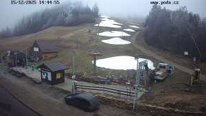 Skiareál Hodonín u Kunštátu - Sjezdovka - 15.12.2025 v 14:45 Skiareál Hodonín u Kunštátu - Sjezdovka - 15.12.2025 v 14:45