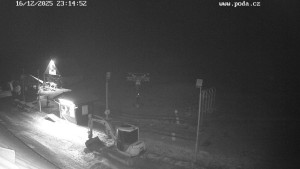 Skiareál Hodonín u Kunštátu - Sjezdovka - 16.12.2025 v 23:15 Skiareál Hodonín u Kunštátu - Sjezdovka - 16.12.2025 v 23:15