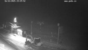 Skiareál Hodonín u Kunštátu - Sjezdovka - 16.12.2025 v 23:30 Skiareál Hodonín u Kunštátu - Sjezdovka - 16.12.2025 v 23:30