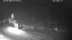 Skiareál Hodonín u Kunštátu - Sjezdovka - 2.1.2026 v 05:45 Skiareál Hodonín u Kunštátu - Sjezdovka - 2.1.2026 v 05:45