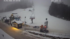 Skiareál Hodonín u Kunštátu - Sjezdovka - 15.1.2026 v 07:30 Skiareál Hodonín u Kunštátu - Sjezdovka - 15.1.2026 v 07:30