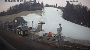 Skiareál Hodonín u Kunštátu - Sjezdovka - 28.2.2026 v 06:30 Skiareál Hodonín u Kunštátu - Sjezdovka - 28.2.2026 v 06:30