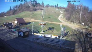 Skiareál Hodonín u Kunštátu - Sjezdovka - 7.4.2026 v 08:15 Skiareál Hodonín u Kunštátu - Sjezdovka - 7.4.2026 v 08:15