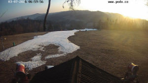 Skiareál Hodonín u Kunštátu - Sjezdovka, panorama východ - 7.3.2026 v 07:00 Skiareál Hodonín u Kunštátu - Sjezdovka, panorama východ - 7.3.2026 v 07:00