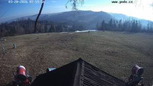 Skiareál Hodonín u Kunštátu - Sjezdovka, panorama východ - 20.3.2026 v 08:00 Skiareál Hodonín u Kunštátu - Sjezdovka, panorama východ - 20.3.2026 v 08:00