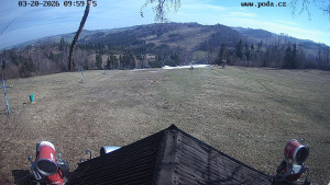Skiareál Hodonín u Kunštátu - Sjezdovka, panorama východ - 20.3.2026 v 10:00 Skiareál Hodonín u Kunštátu - Sjezdovka, panorama východ - 20.3.2026 v 10:00