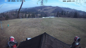 Skiareál Hodonín u Kunštátu - Sjezdovka, panorama východ - 20.3.2026 v 11:15 Skiareál Hodonín u Kunštátu - Sjezdovka, panorama východ - 20.3.2026 v 11:15