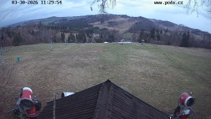 Skiareál Hodonín u Kunštátu - Sjezdovka, panorama východ - 30.3.2026 v 12:30 Skiareál Hodonín u Kunštátu - Sjezdovka, panorama východ - 30.3.2026 v 12:30