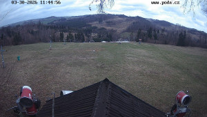 Skiareál Hodonín u Kunštátu - Sjezdovka, panorama východ - 30.3.2026 v 12:45 Skiareál Hodonín u Kunštátu - Sjezdovka, panorama východ - 30.3.2026 v 12:45