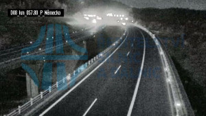 Prackovice nad Labem - Dálnice D8, Lovoš - 4.11.2025 v 00:25 Prackovice nad Labem - Dálnice D8, Lovoš - 4.11.2025 v 00:25