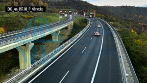 Prackovice nad Labem - Dálnice D8, Lovoš - 4.11.2025 v 07:05 Prackovice nad Labem - Dálnice D8, Lovoš - 4.11.2025 v 07:05