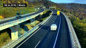 Prackovice nad Labem - Dálnice D8, Lovoš - 4.11.2025 v 08:05 Prackovice nad Labem - Dálnice D8, Lovoš - 4.11.2025 v 08:05
