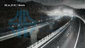 Prackovice nad Labem - Dálnice D8, Lovoš - 29.12.2025 v 23:35 Prackovice nad Labem - Dálnice D8, Lovoš - 29.12.2025 v 23:35