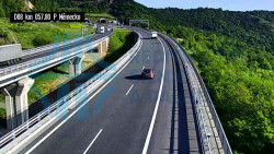 Dálnice D8, Lovoš