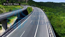 Dálnice D8, Lovoš