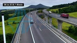 Dálnice D8, Lovoš