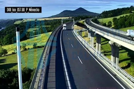Dálnice D8, Lovoš