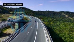 Autobahn D8, Lovoš