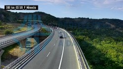 Autobahn D8, Lovoš