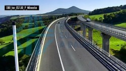 Autobahn D8, Lovoš