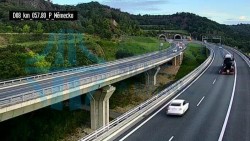 Dálnice D8, Lovoš