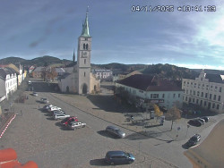 Náměstí, koste sv. Markéty