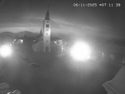 Náměstí, koste sv. Markéty