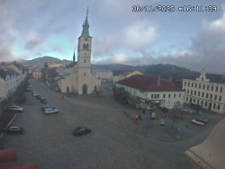 Náměstí, koste sv. Markéty