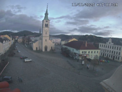 Náměstí, koste sv. Markéty