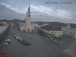 Náměstí, koste sv. Markéty