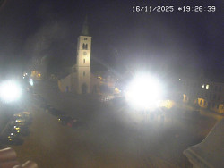 Náměstí, koste sv. Markéty