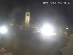 Náměstí, koste sv. Markéty