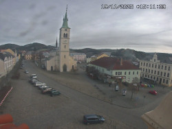 Náměstí, koste sv. Markéty