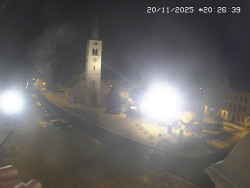 Náměstí, koste sv. Markéty