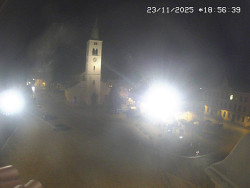 Náměstí, koste sv. Markéty