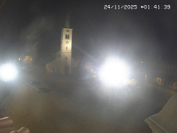 Náměstí, koste sv. Markéty