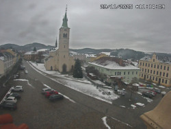 Náměstí, koste sv. Markéty