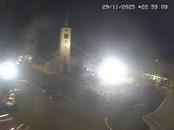 Náměstí, koste sv. Markéty