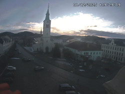 Náměstí, koste sv. Markéty