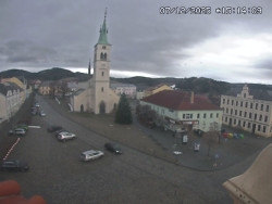 Náměstí, koste sv. Markéty