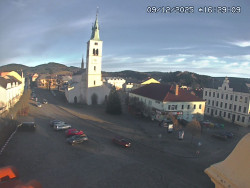 Náměstí, koste sv. Markéty