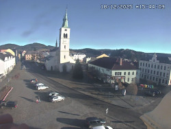 Náměstí, koste sv. Markéty