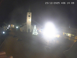 Náměstí, koste sv. Markéty