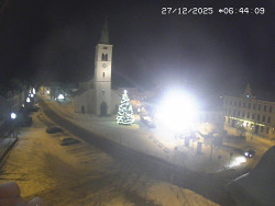 Náměstí, koste sv. Markéty