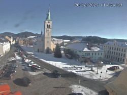 Náměstí, koste sv. Markéty