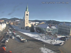 Náměstí, koste sv. Markéty