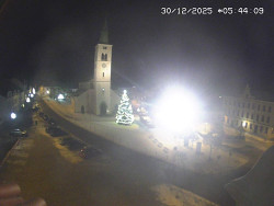 Náměstí, koste sv. Markéty