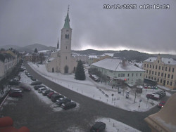 Náměstí, koste sv. Markéty