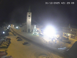 Náměstí, koste sv. Markéty