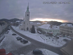 Náměstí, koste sv. Markéty